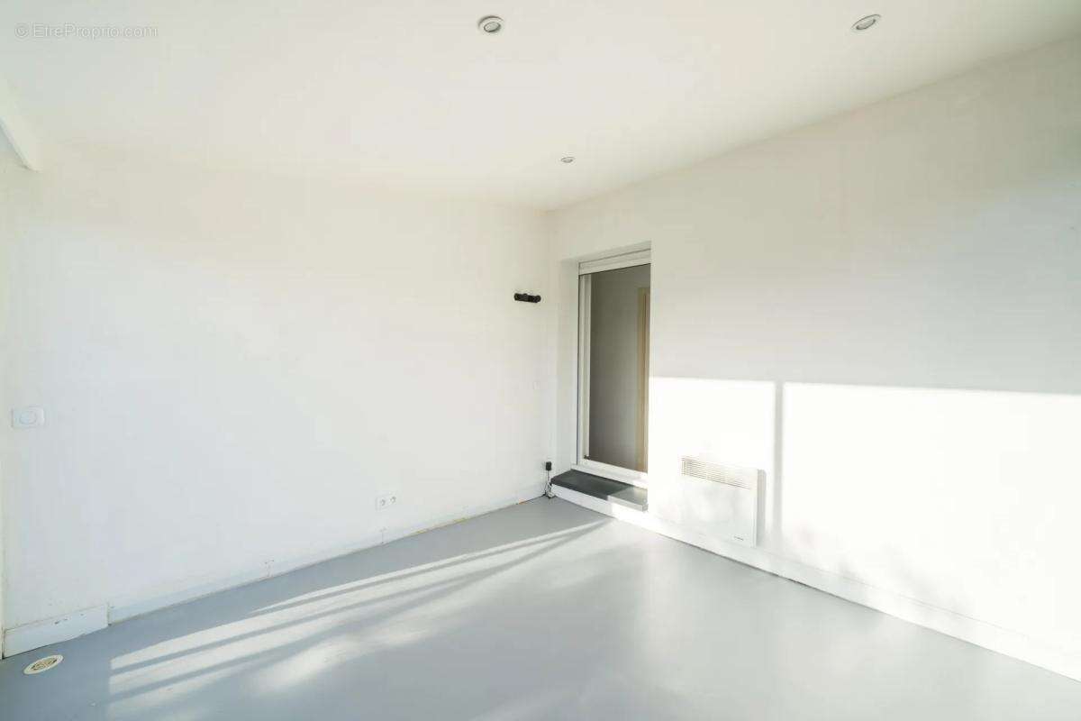 Maison moderne 4 pièces avec piscine à Agde - photo 13