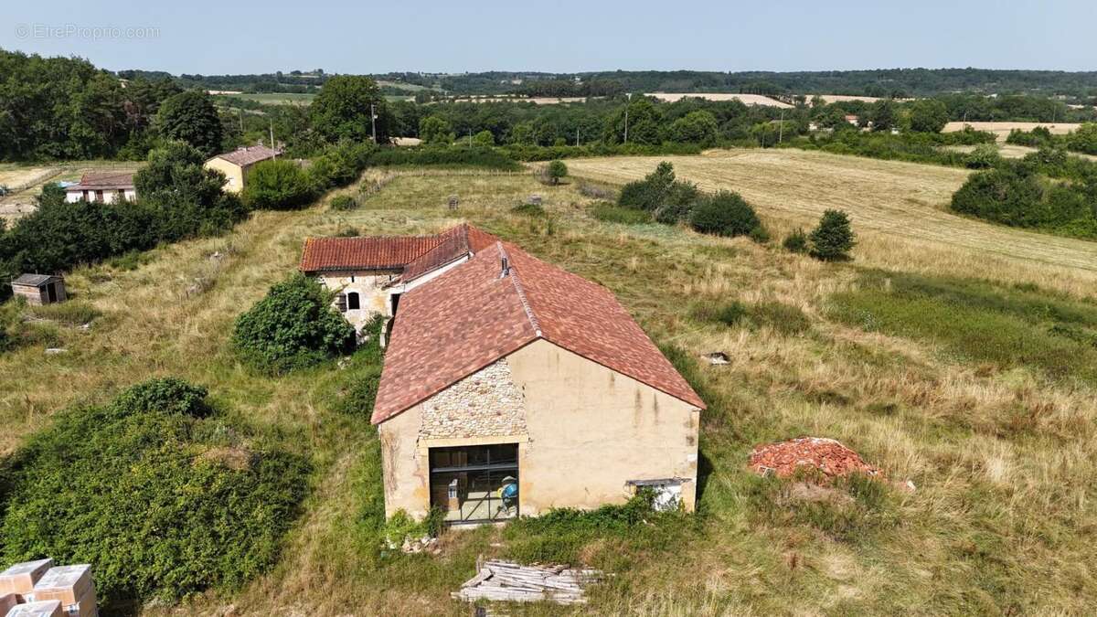 Maison à BEAUMONT-DU-PERIGORD