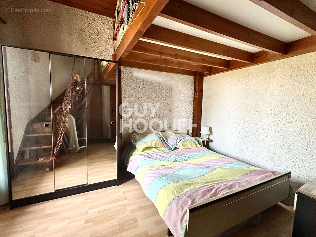 Maison  en plein coeur de Gujan-Mestras 6 pièce(s) - photo 6