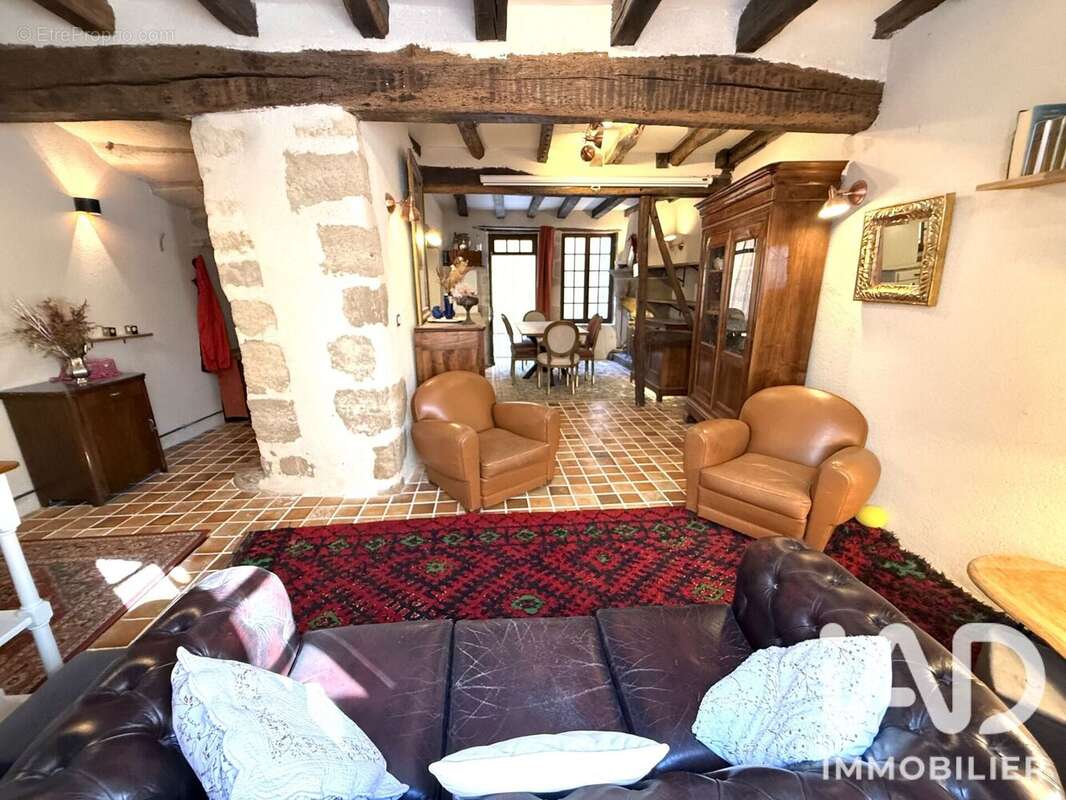 Photo 2 - Maison à POITIERS