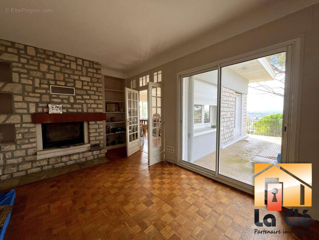 Maison à BON-ENCONTRE