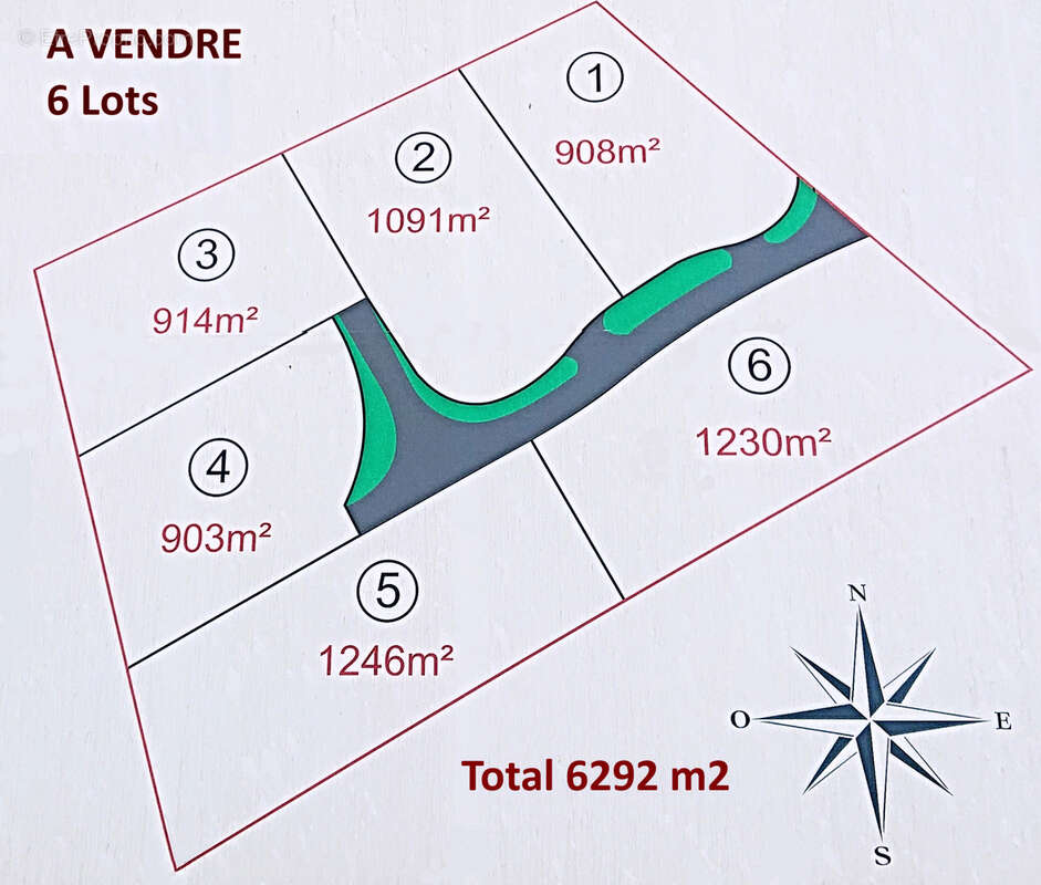 Terrain à SAINTE-CROIX