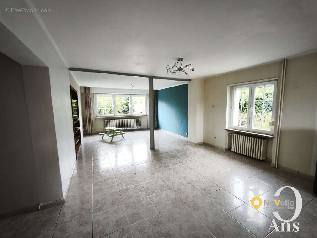 Maison 170 m² à Folkling  - photo 9