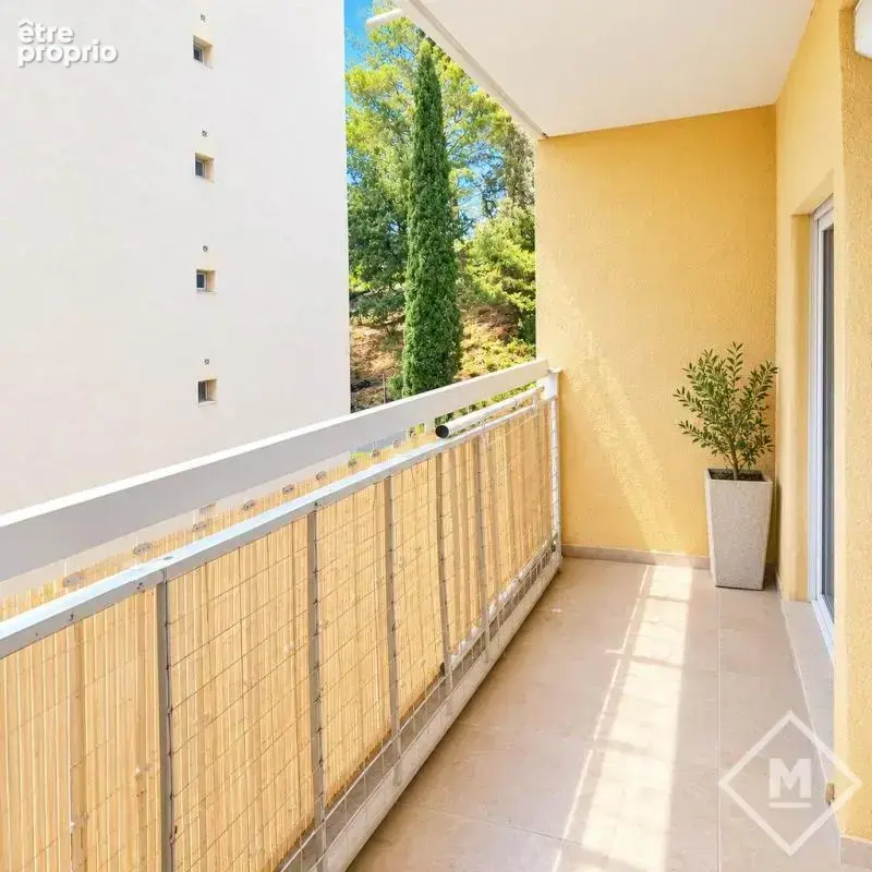 Superbe Duplex T6 de 122 m² refait à neuf, extérieurs et parking facile à Saint-Jérôme - photo 3