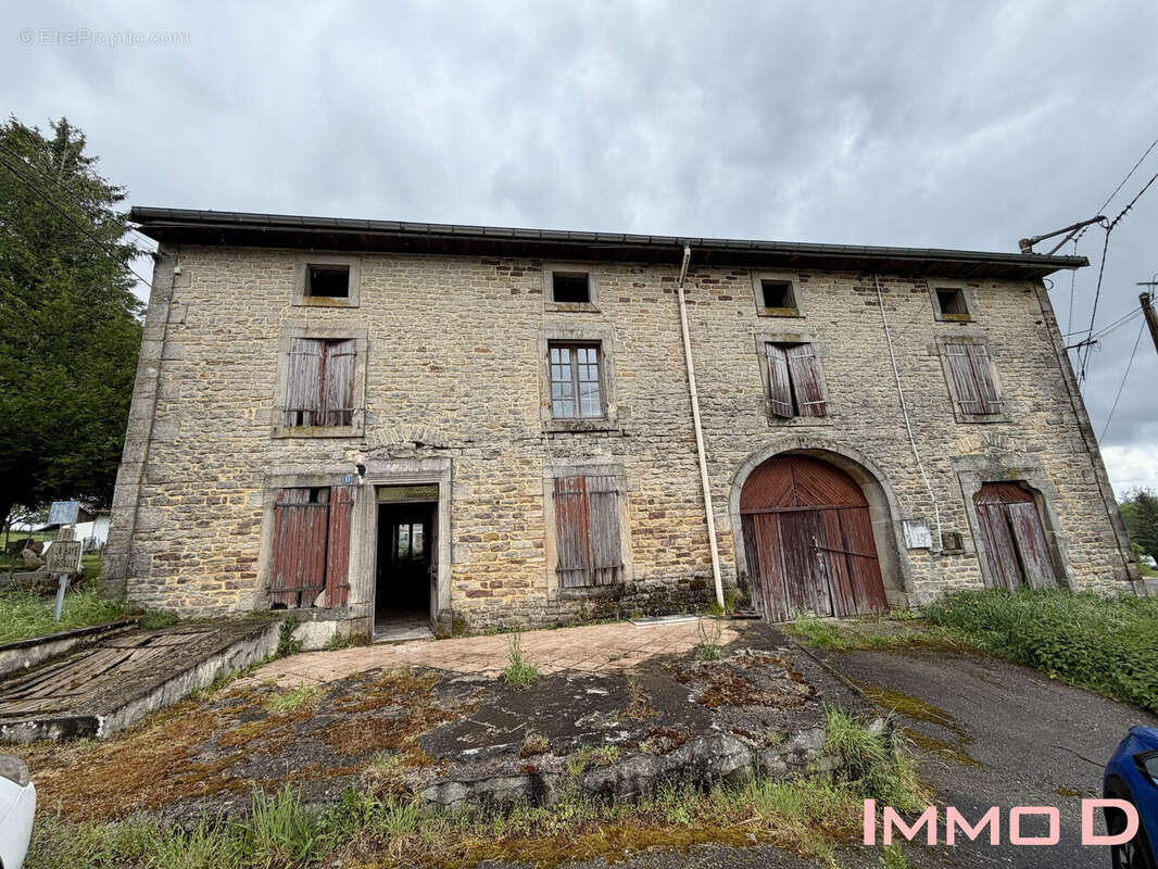 Maison à GRANDRUPT-DE-BAINS
