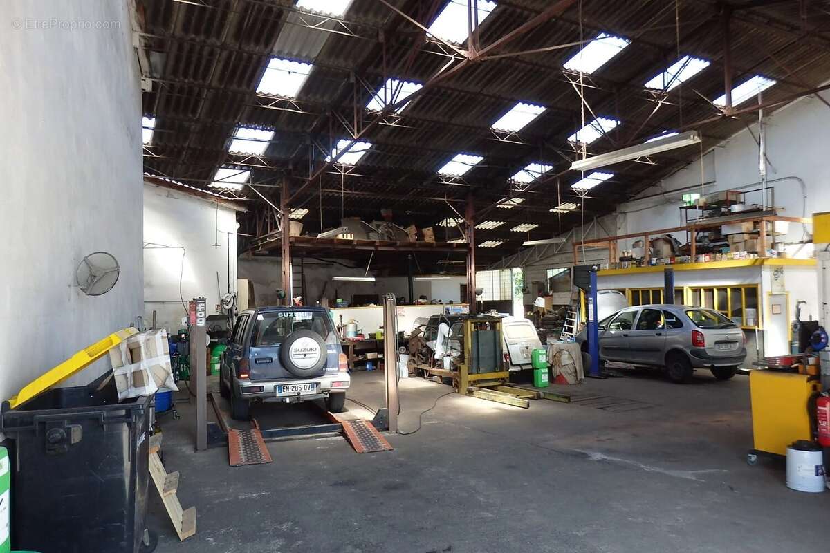 Garage automobile - photo 2