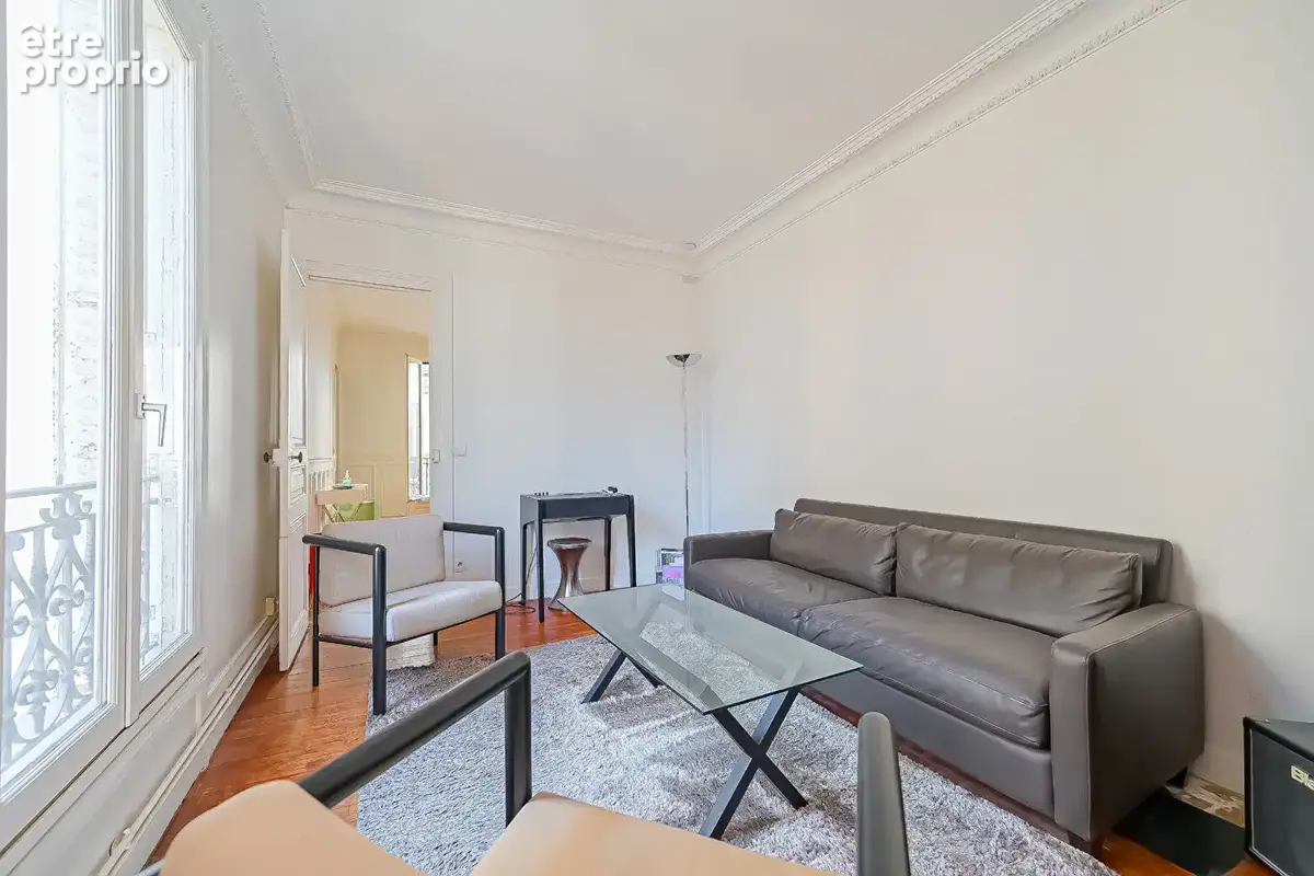 Appartement Paris 2/3 pièce(s) 43 m2 - photo 2