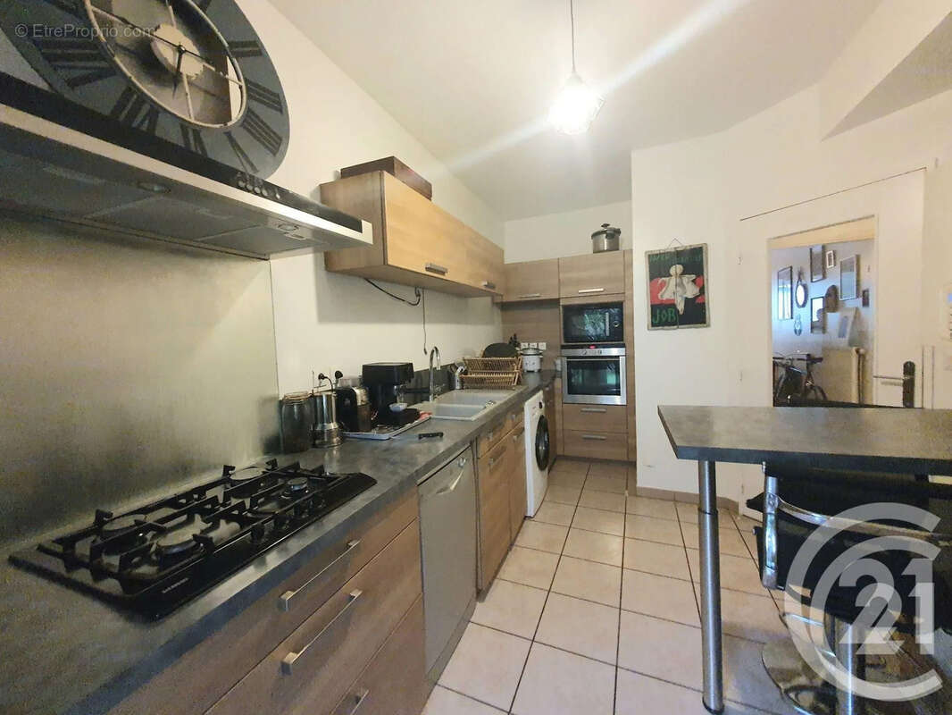 Appartement à LYON-3E