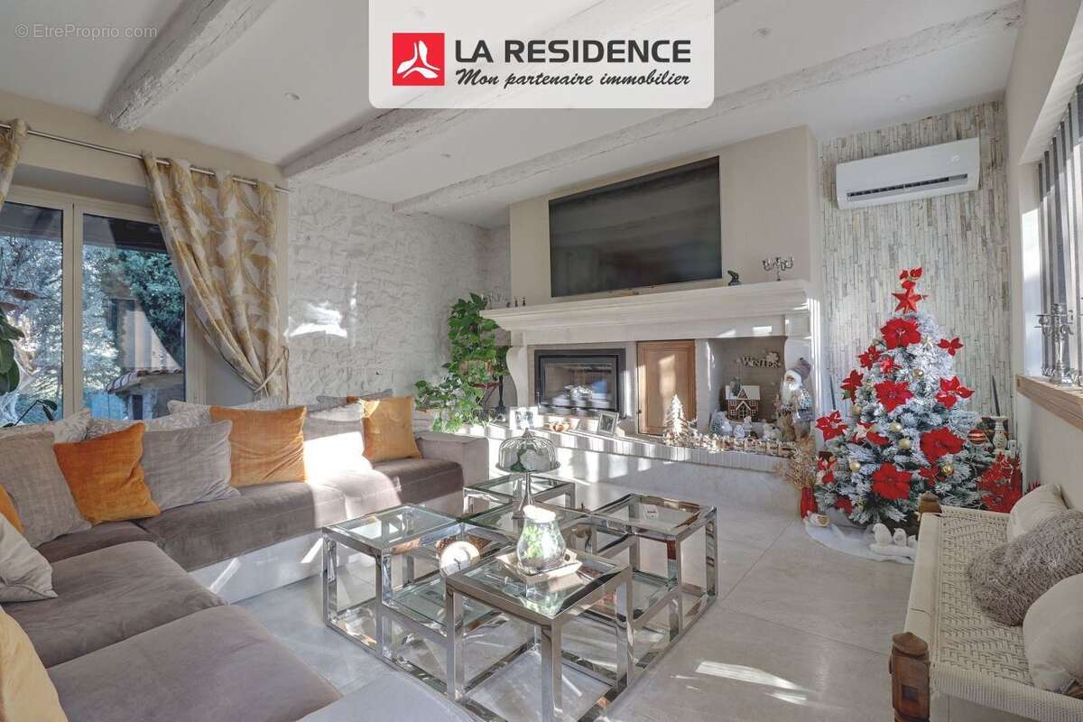 Maison à TRANS-EN-PROVENCE