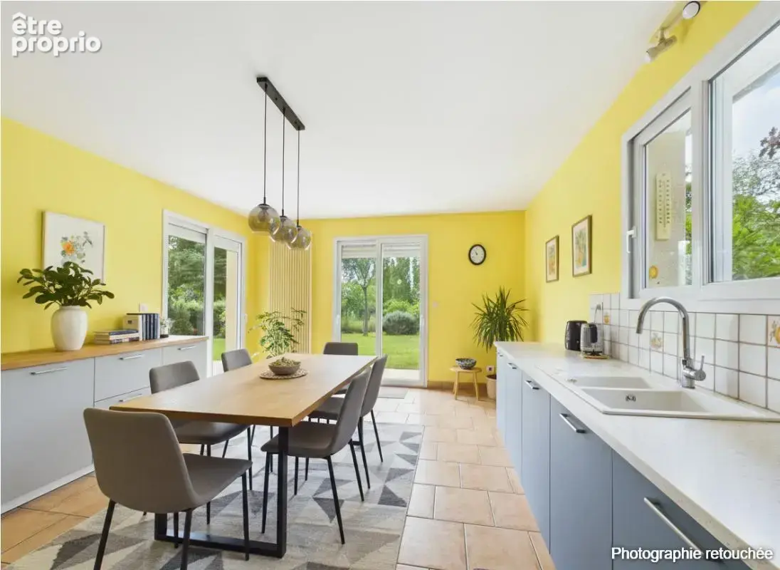 Maison à Ligugé de 230 m2 , 4 chambres +1 studio indépendant, jardin, garage - photo 5
