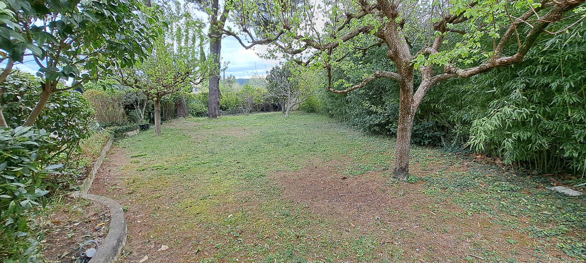 Maison à BOUC-BEL-AIR