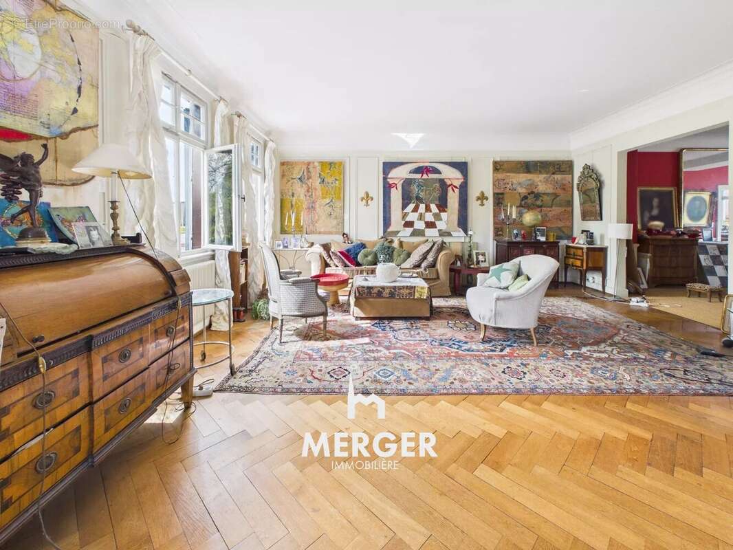 TIVOLI Duplex de charme de 133m² vue sur le parc - photo 4