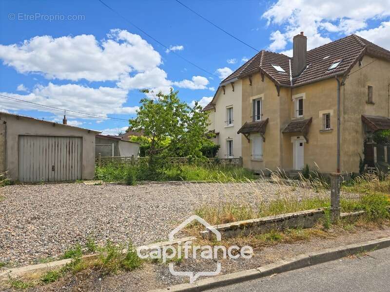 Appartement à IMPHY