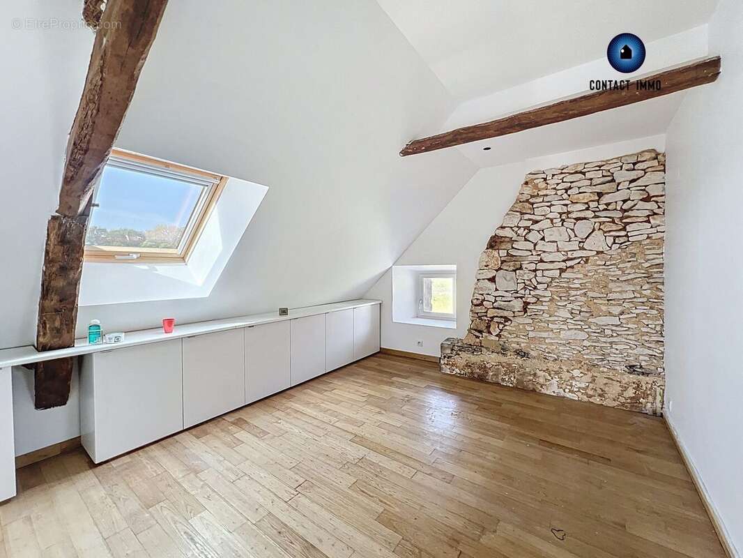 Maison à BORREZE