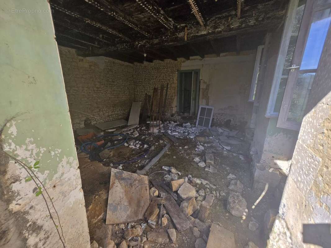 Maison à SAINT-DIZANT-DU-BOIS