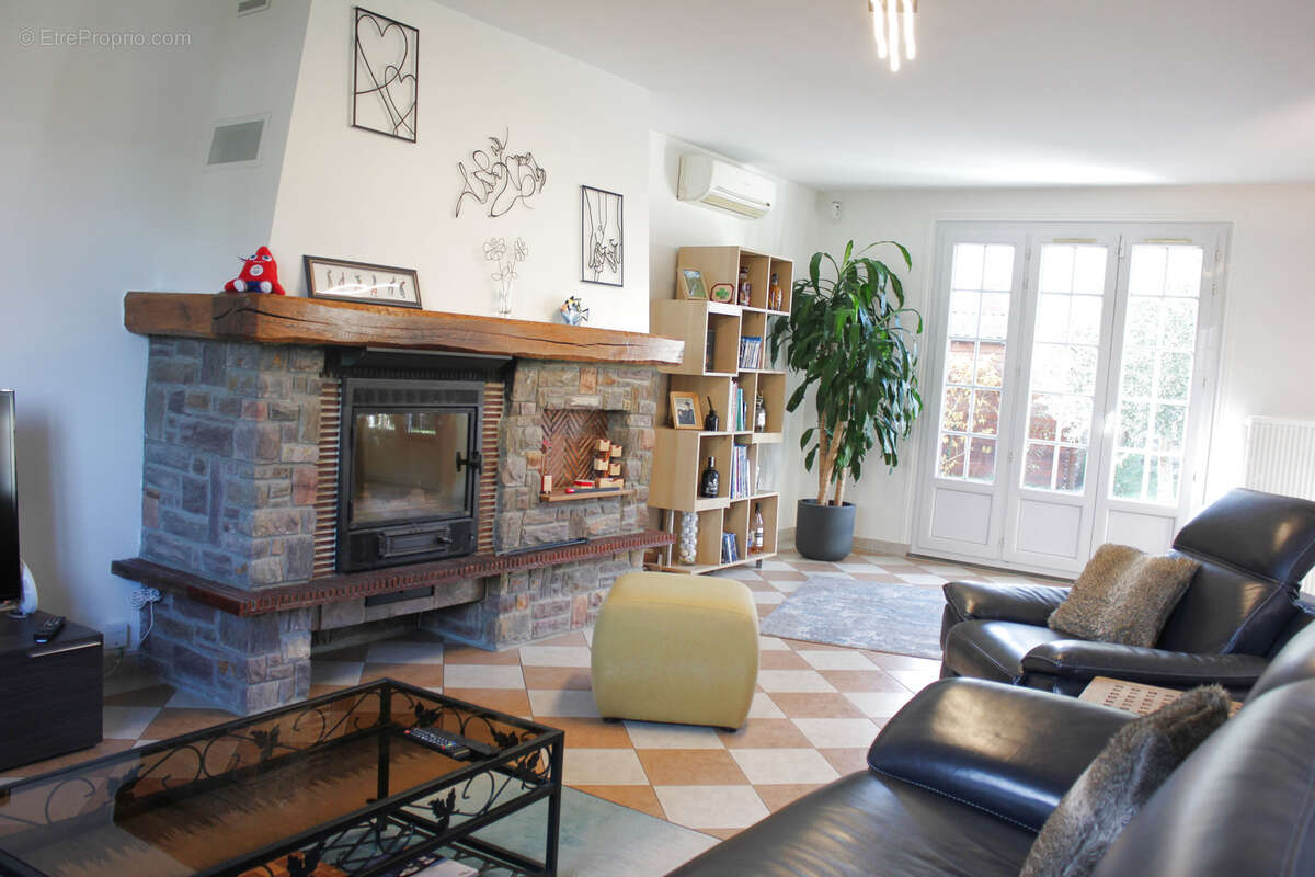 Maison à SAINT-OUEN-L'AUMONE