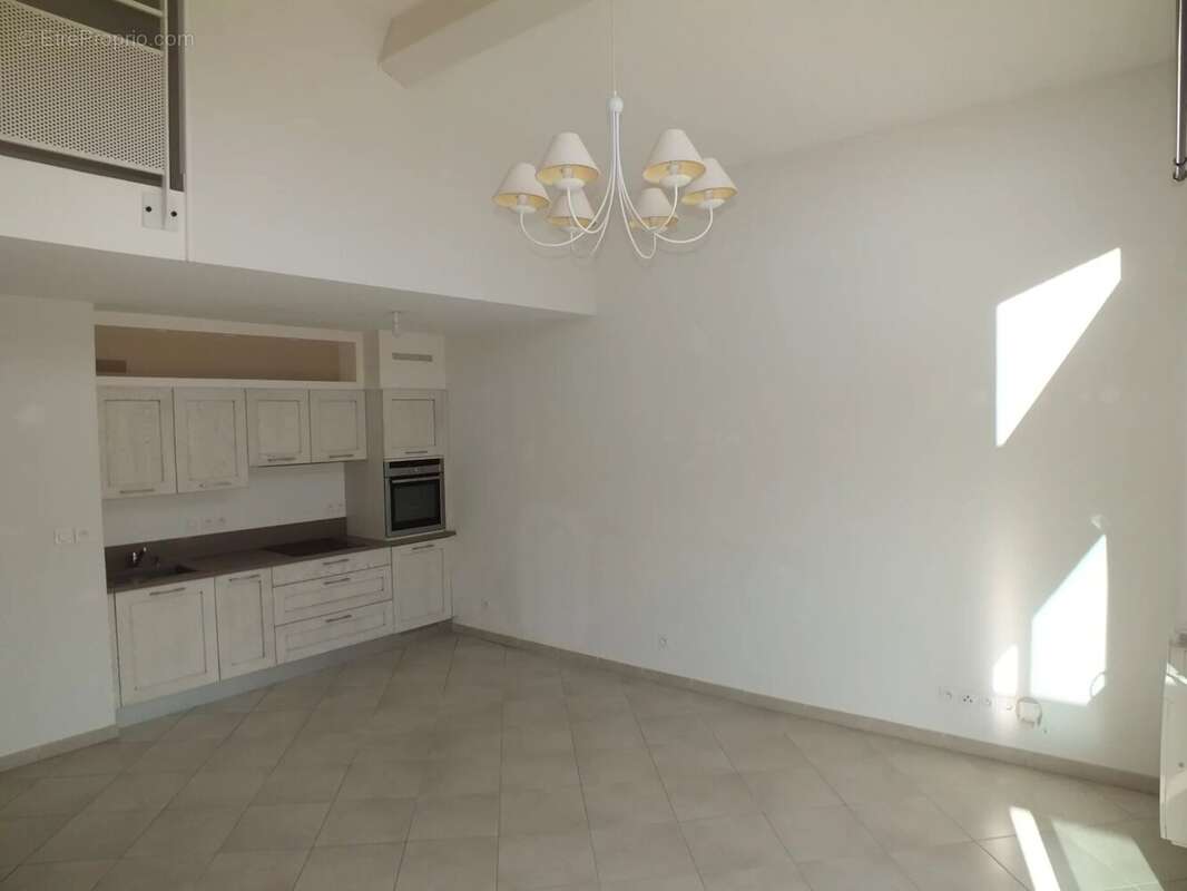 Appartement à BOUC-BEL-AIR