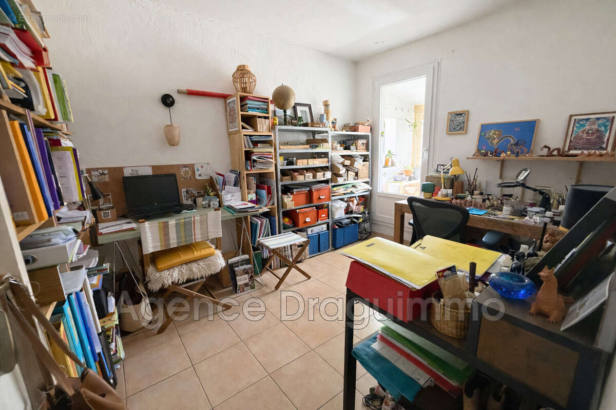 Appartement à DRAGUIGNAN