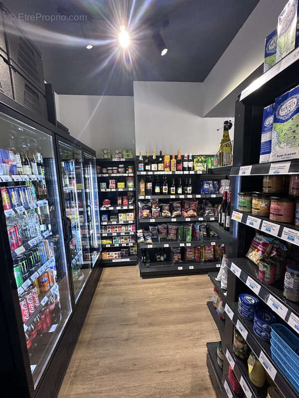 Commerce à LES SABLES-D'OLONNE