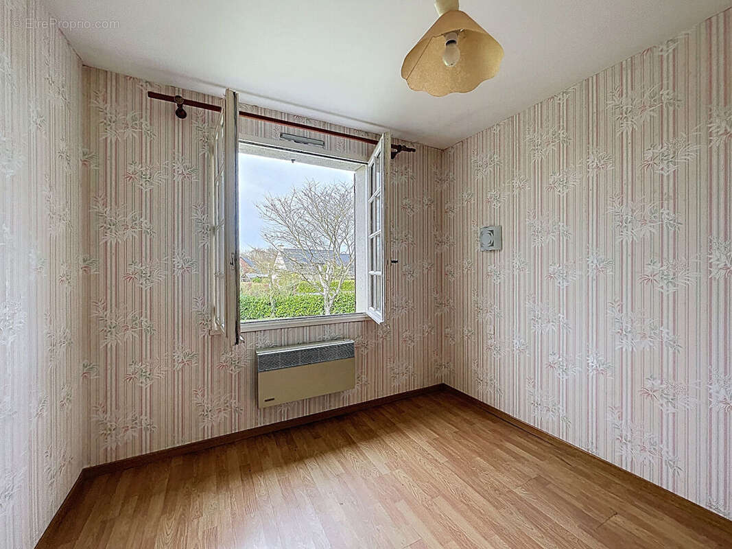 Maison à SAINT-PIERRE-DE-PLESGUEN