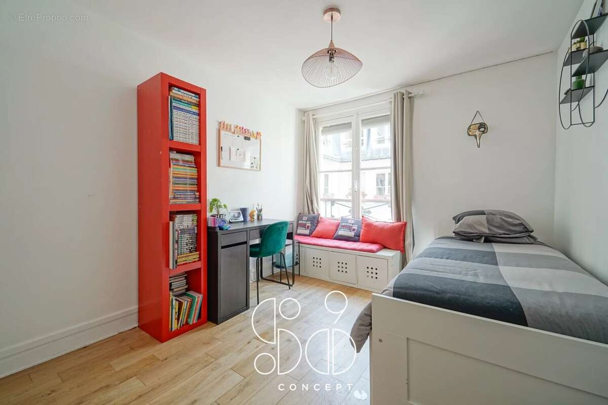 Appartement à PARIS-9E