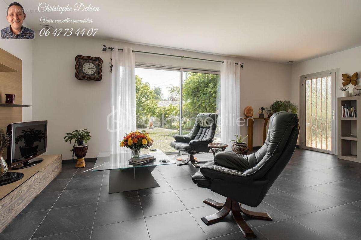 Maison à LES BROUZILS