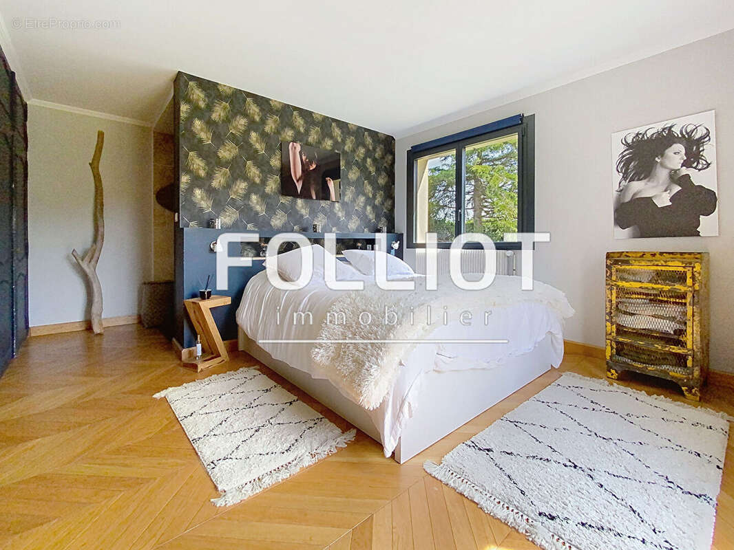 Maison à SAINT-MARTIN-DES-BESACES