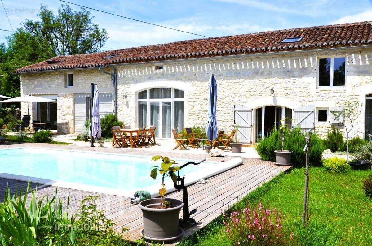 Maison à CAHORS
