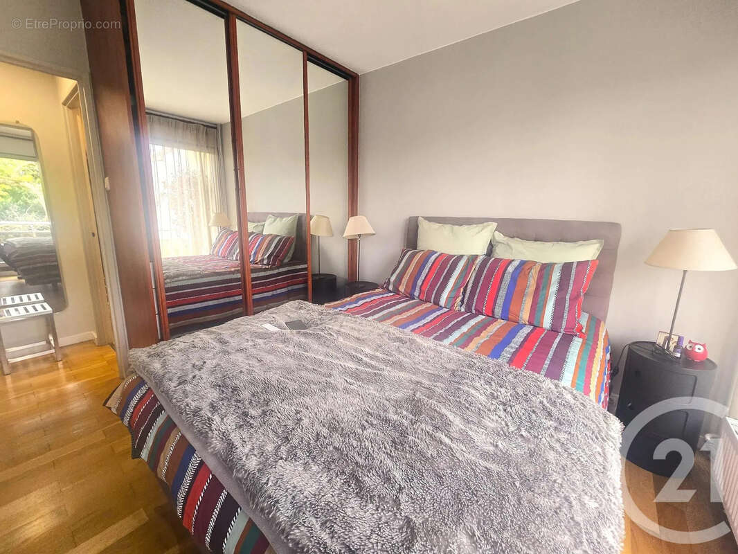 Appartement à SAINT-MAUR-DES-FOSSES