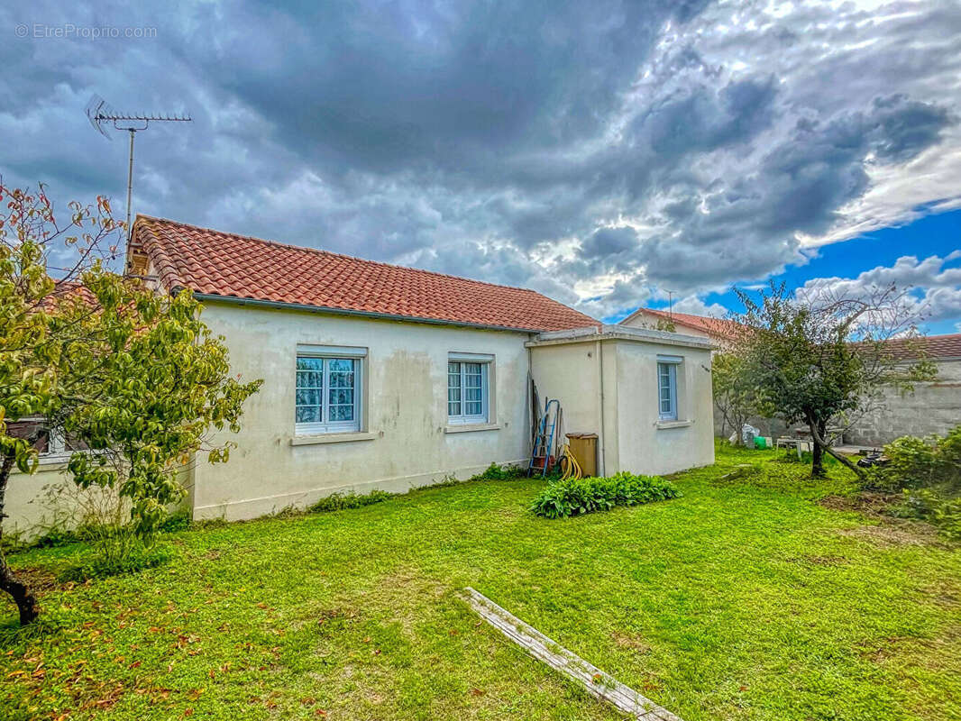 À VENDRE -Maison de 74 m² avec garage et cave - photo 16