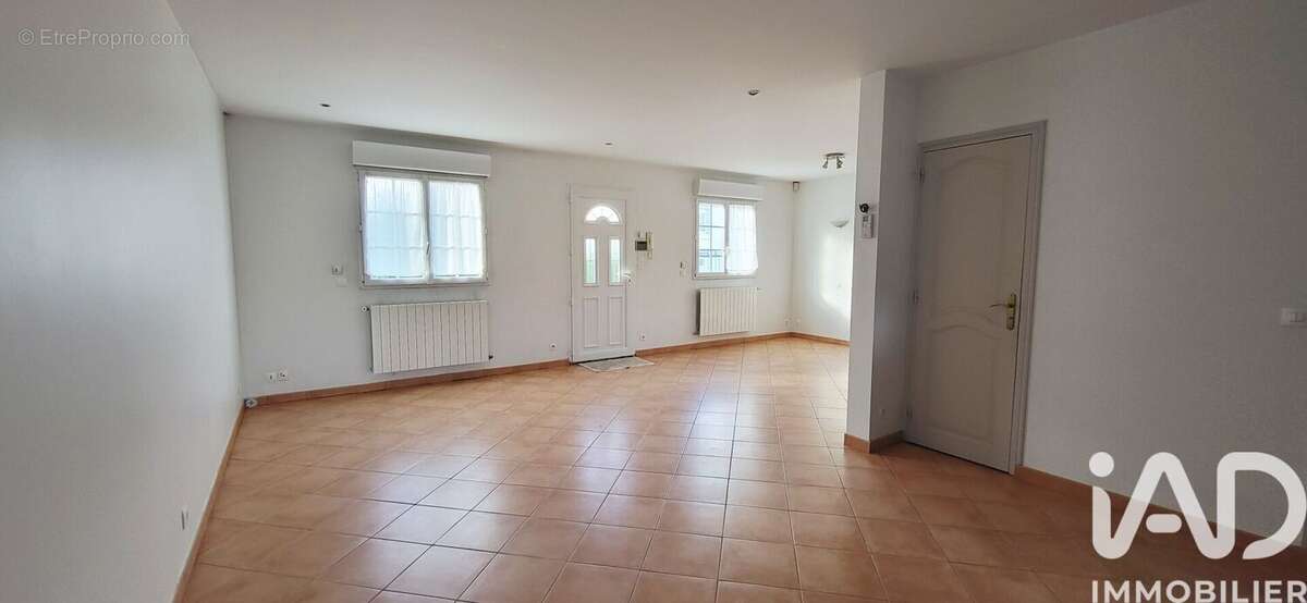 Photo 3 - Maison à TREMBLAY-EN-FRANCE