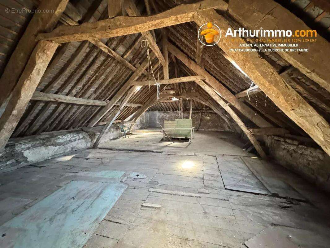 Maison de ville de plain-pied à La Guerche-de-Bretagne - photo 11