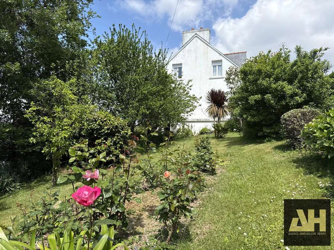 Maison à SAINT-NIC