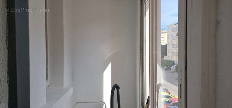 Faux F4 avec Terrasse+cave Montpellier St Cléophas / Nouveau Saint Roch - photo 31