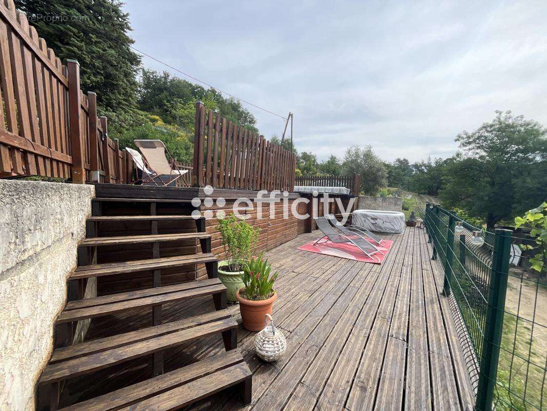 Maison 178 m² à Flaviac  - photo 20