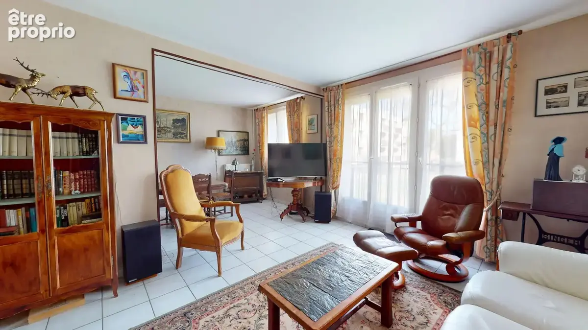 Photo Appartement à Bois-D'arcy au prix de 215 000€