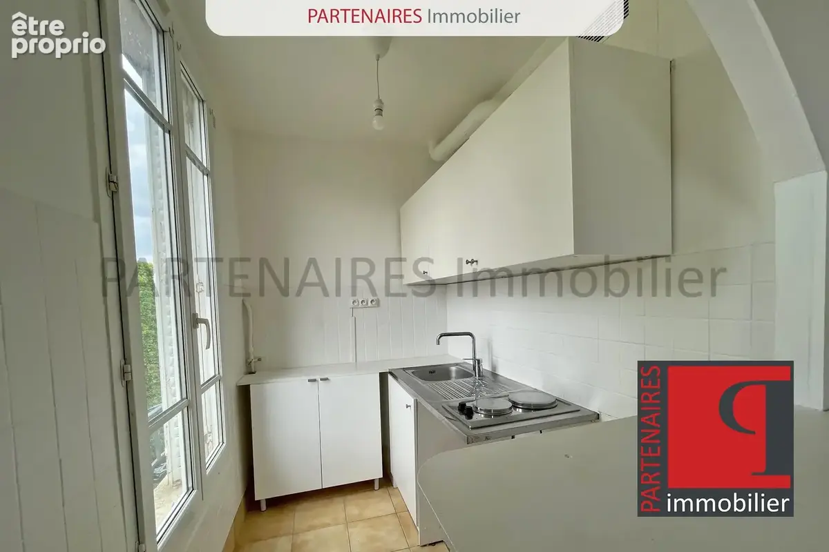 Appartement 2 pièces 24 m² à vendre à Rocquencourt (78150) - photo 3
