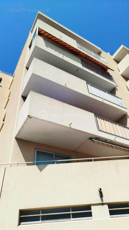 Appartement à FREJUS