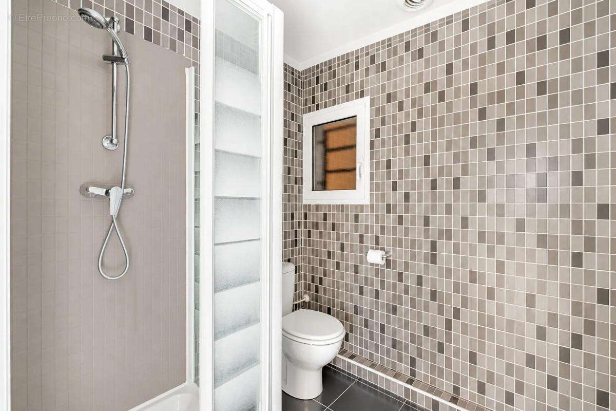 Appartement à MANDELIEU-LA-NAPOULE