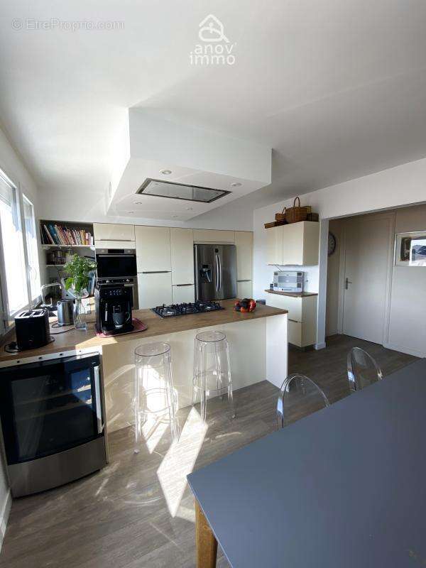 Appartement T5 coeur de ville, les sables d.olonne ,dernier é - photo 3