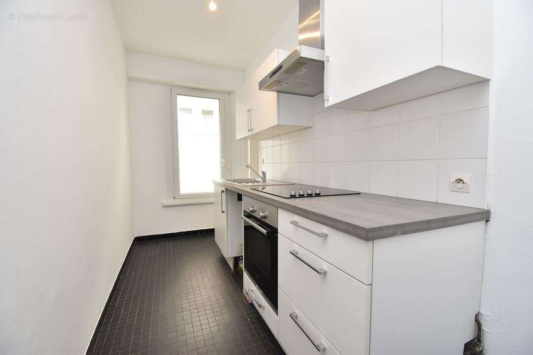 Appartement 63 m² à Lille  - photo 5