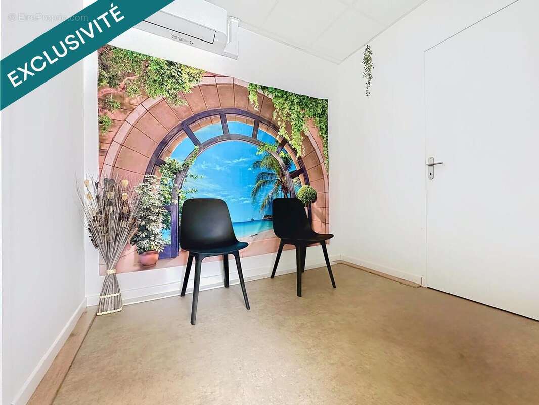 Photo 6 - Commerce à LEMPDES