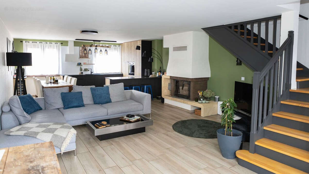 Maison à BONS-EN-CHABLAIS