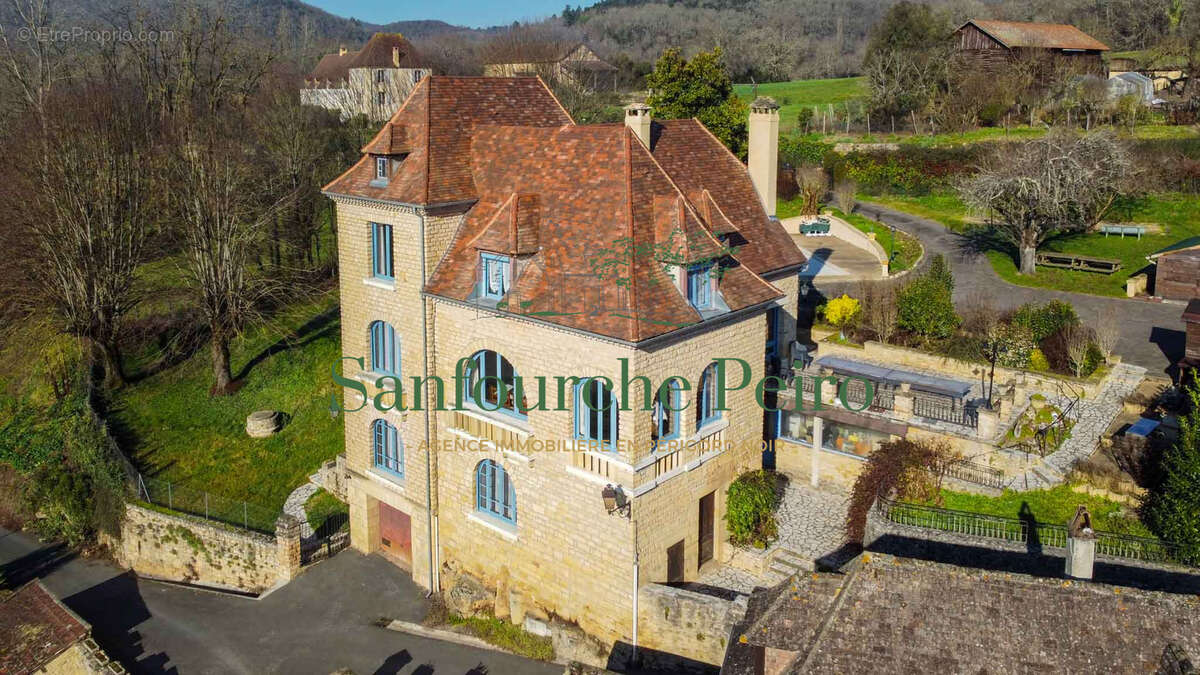 À 12 km de Sarlat grande maison Périgourdine face à la rivière Dordogne - photo 19