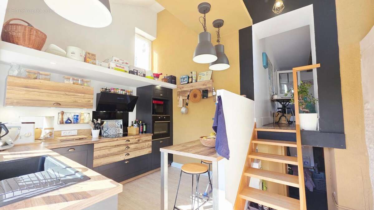 Bourges maison 5 pieces + appartement independant 2 pieces - photo 5