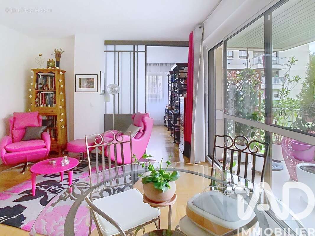 Photo 2 - Appartement à GARCHES