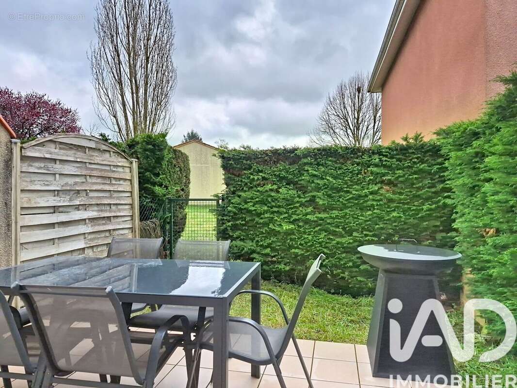 Maison 73 m² à Mercues  - photo 9