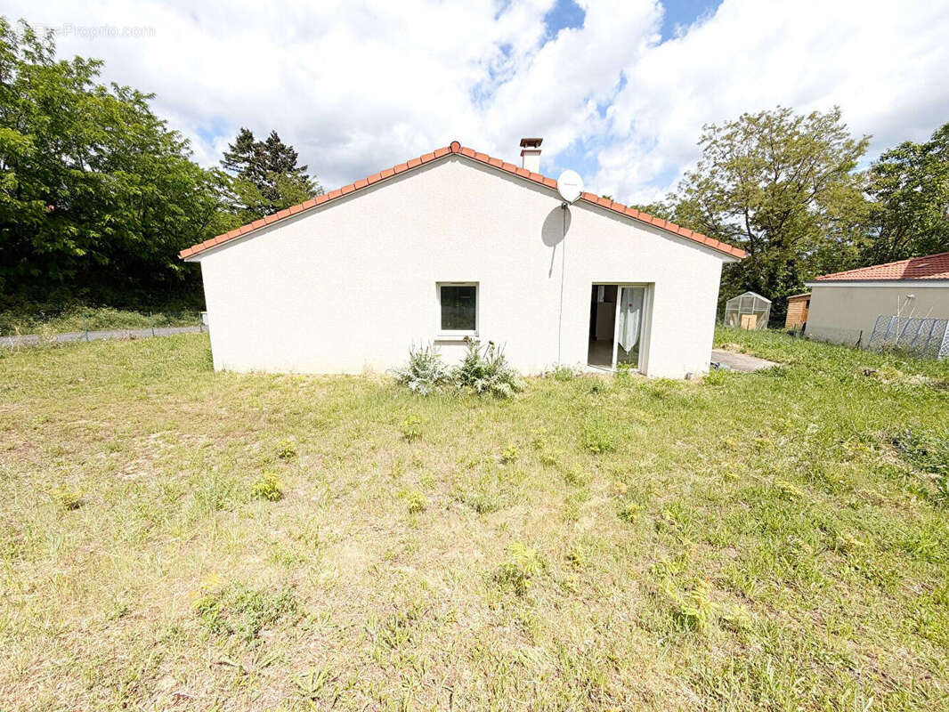 Maison à PONT-DU-CHATEAU
