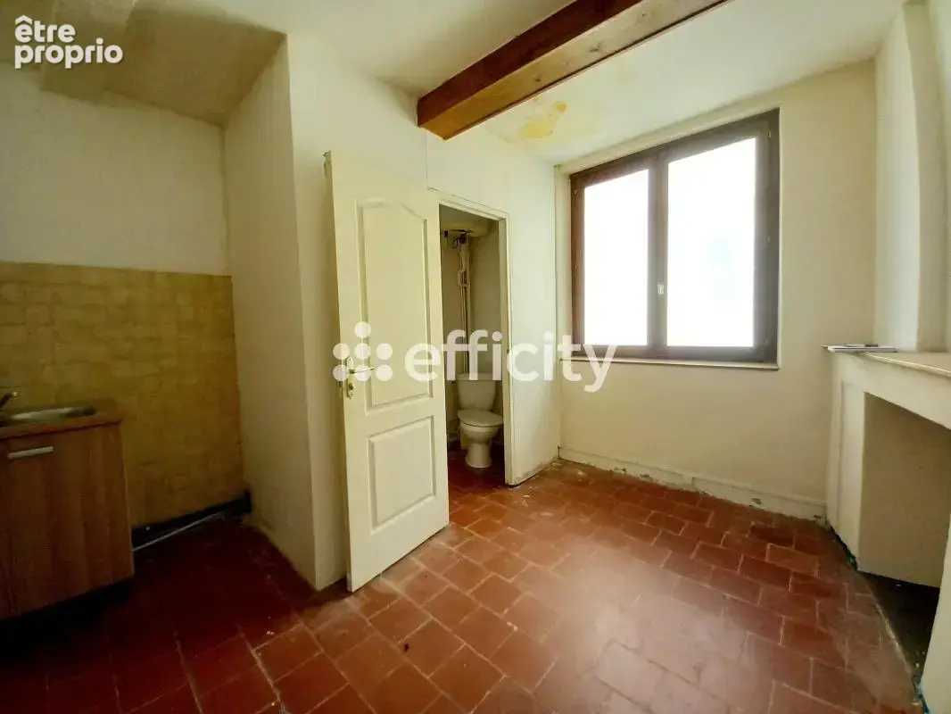 Appartement à rénover - photo 2