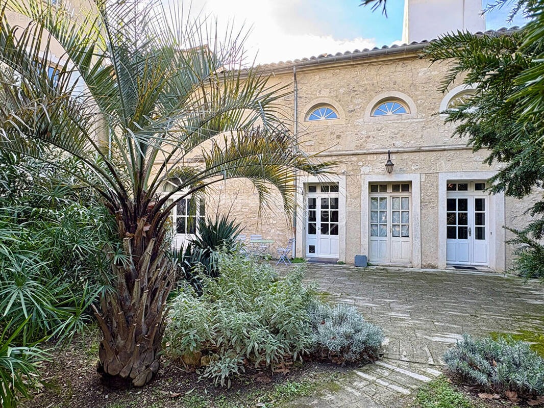 Appartement à ARLES